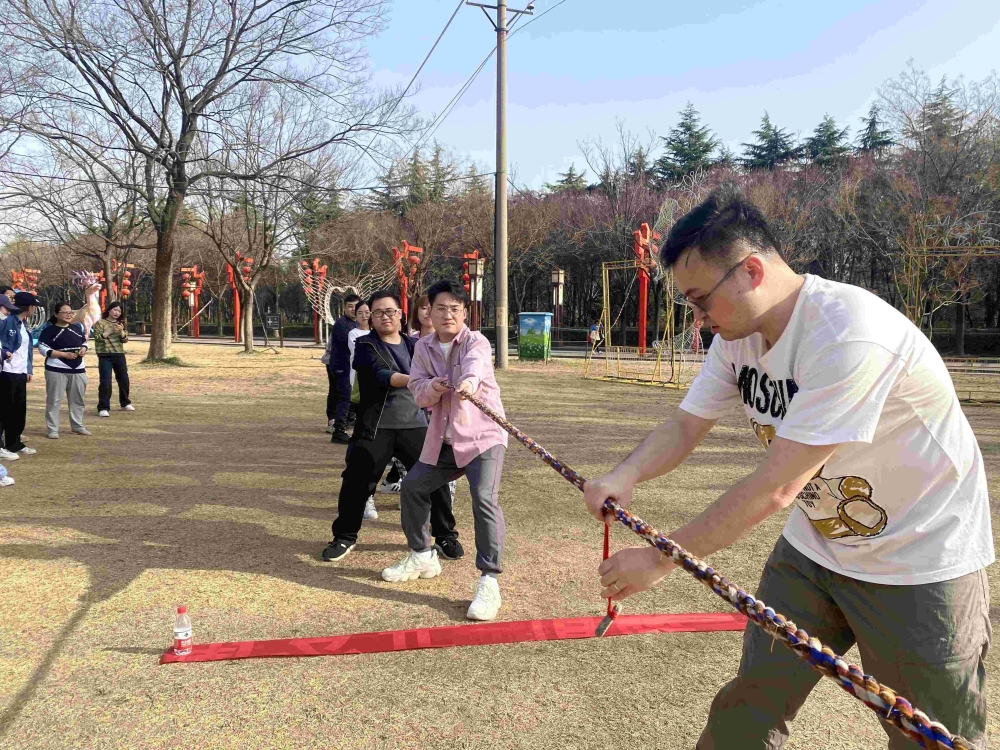 拔河-1.jpg