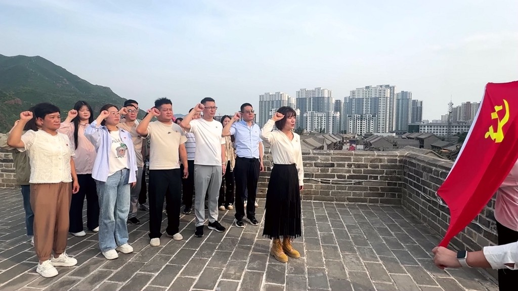 1752045994976021.jpg 七一2_副本.jpg